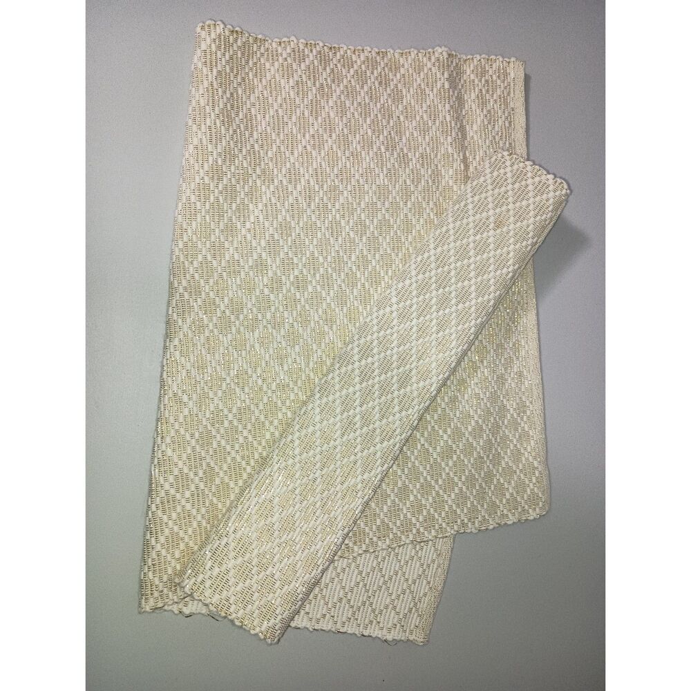 Placemats = Cream / Gold Treaded (Set of 8)